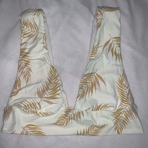 Billabong plunge bikini top